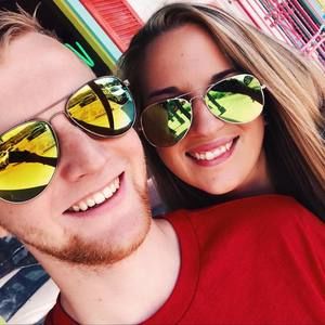 Meet your Posher, Tiffany